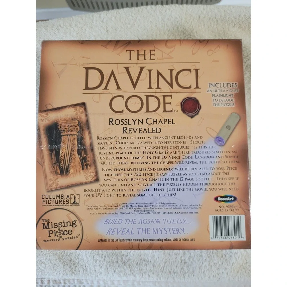 Puzzle‎ The Da Vinci Code Rosslyn Chapel Revealed 750 Piece with UV Light Jigsaw
